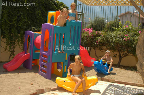 Elegan Garden Hotel 20